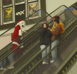 ¡Cuidado! Art llegó a México y adelantó una roja navidad.